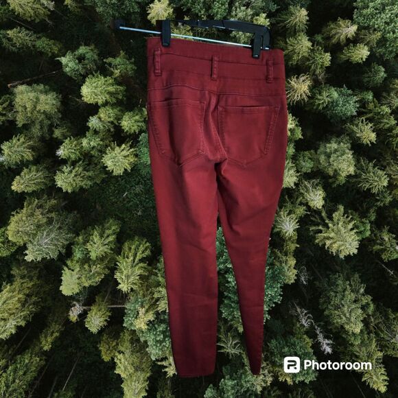 Refuge Red Pant Size 0 - Picture 2 of 2